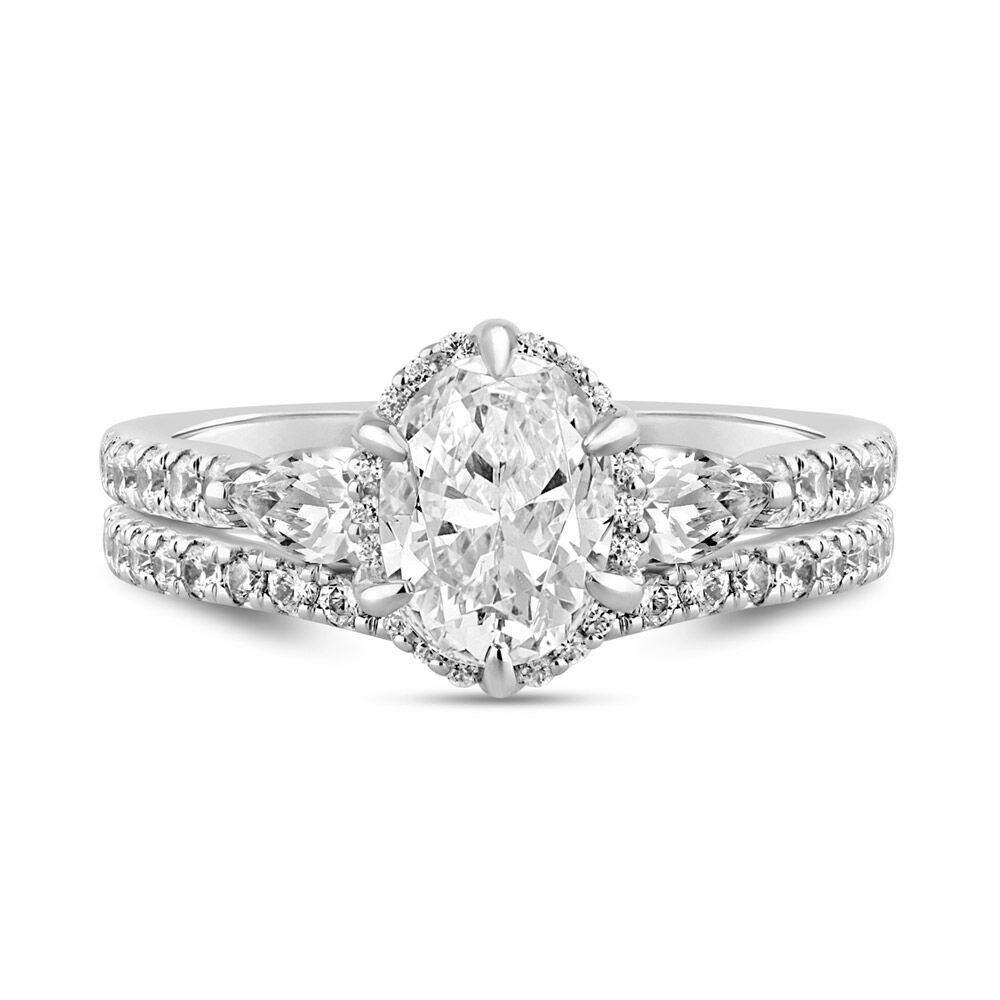 With searches for men's engagement rings on the rise, which celebrities  wear one? – VISIT