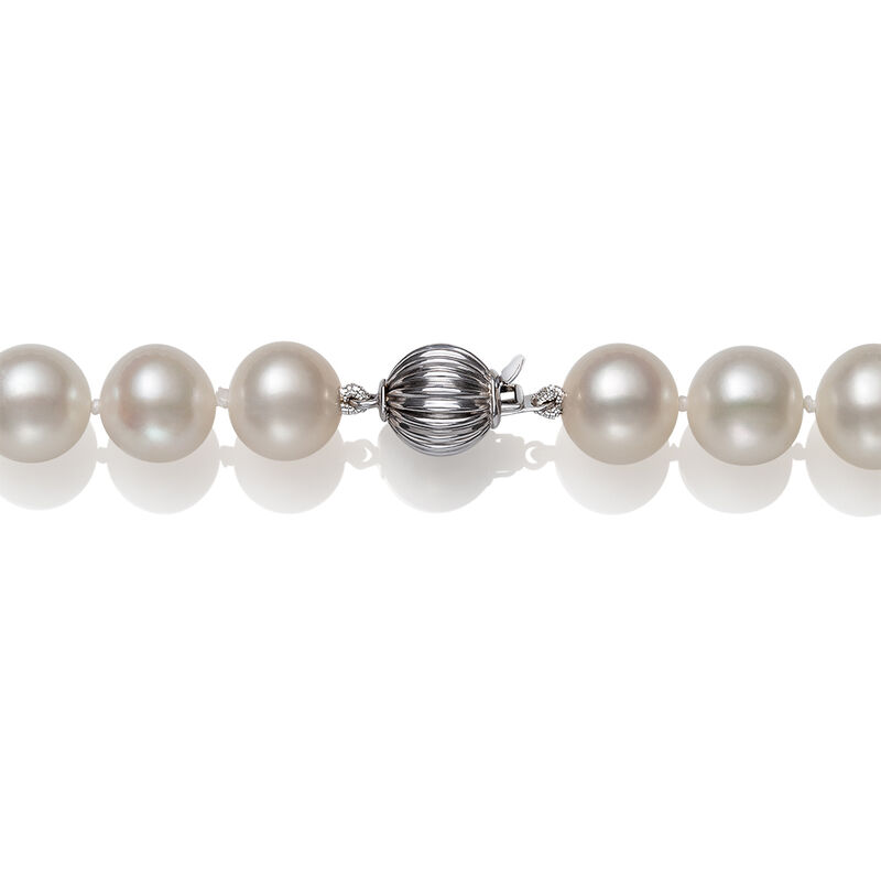 Freshwater Pearl Necklace in 14K White Gold, 18&quot;