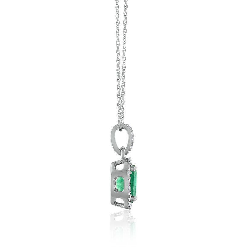 Emerald diamond pendant in 14k white gold &#40;1/10 ct. tw.&#41;