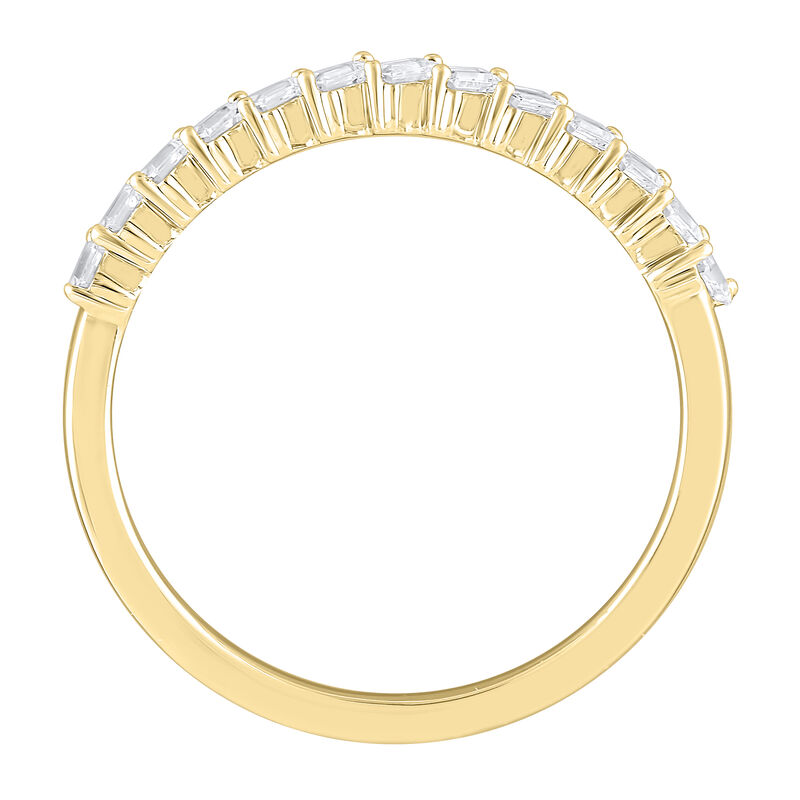 Lab Grown Diamond Anniversary Band in 10K Gold &#40;1/4 ct. tw.&#41;