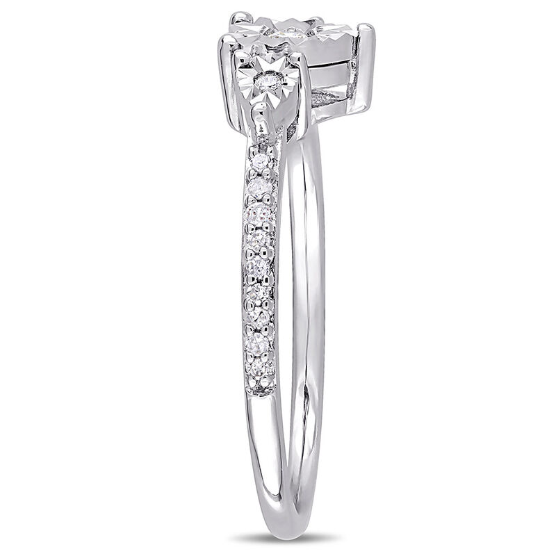 1/7 ct. tw. Diamond Promise Ring in Sterling Silver
