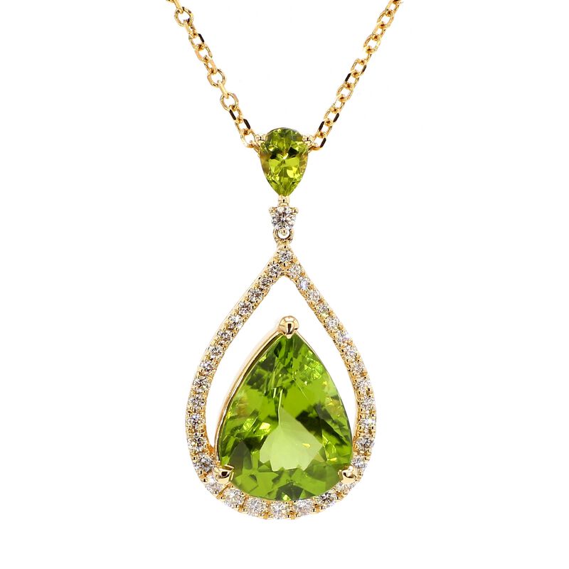 Pear-Shaped Peridot and Diamond Pendant in 18K Yellow Gold (1/2 ct. tw.)