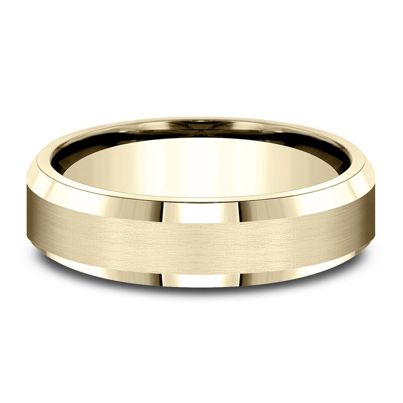 Men&rsquo;s Bevel Edge Satin Wedding Band in 14K Gold or Platinum