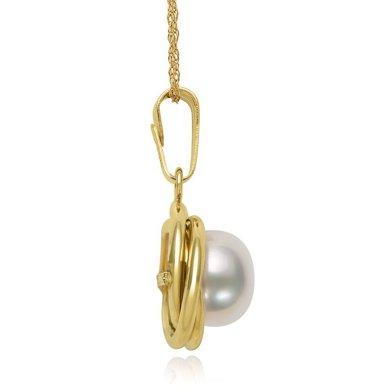Freshwater Cultured Pearl Knot Pendant in 14K Yellow Gold