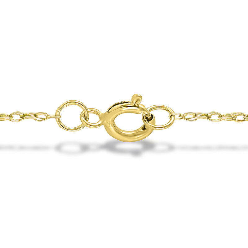 Diamond Leaf Twist Necklace in 10K Yellow Gold &#40;1/10 ct. tw.&#41;