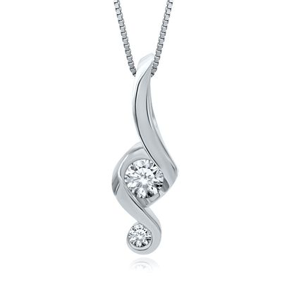 Juno Lucina® Diamond Pendant