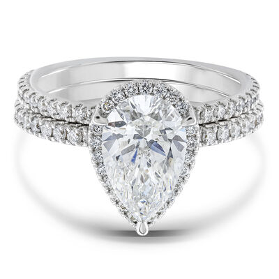 Lab Grown Diamond Pear-Shaped Halo Bridal Set in 14K Gold (2 3/4 ct. tw.)