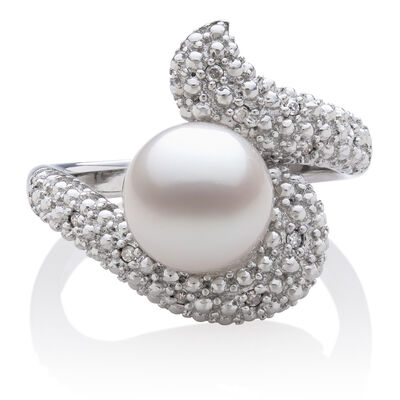Freshwater Cultured Pearl & 1/10 ct. tw. Diamond Ring in Sterling Silver