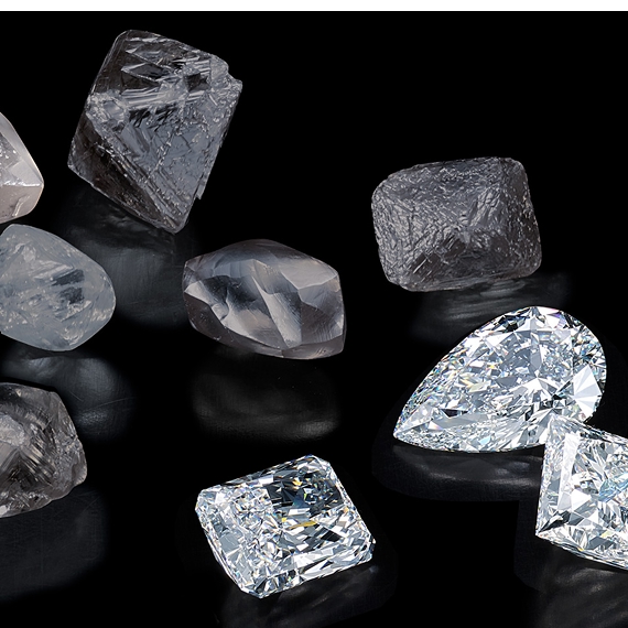 Natural vs. lab grown diamonds