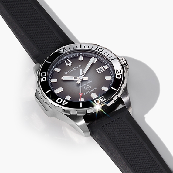 Rubber or nylon straps