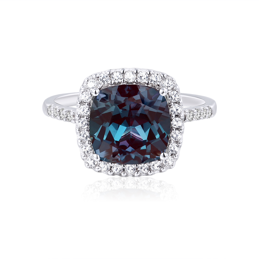 Gold Rign Sitas Alexandrite Ring